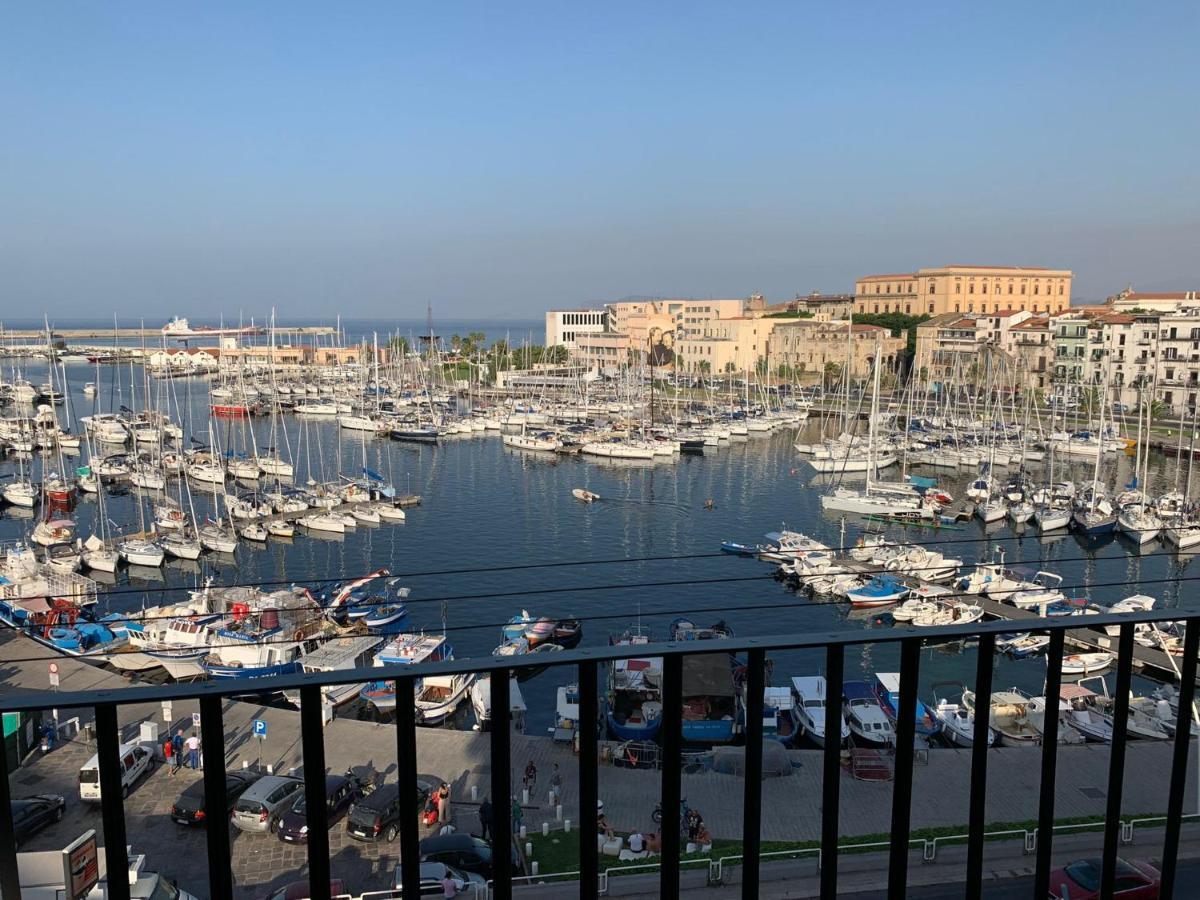 Cala Mare Apartment Palermo Ngoại thất bức ảnh